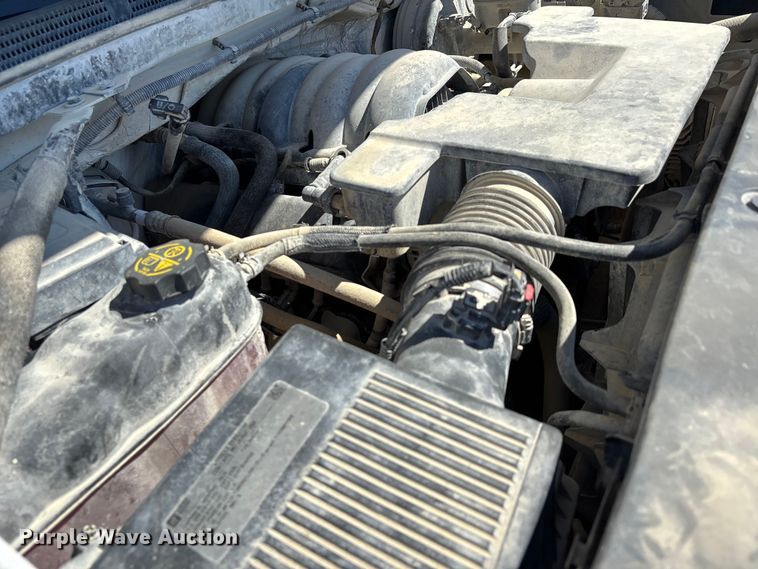 image for item DU1412 2015 Chevrolet Silverado 1500 pickup truck