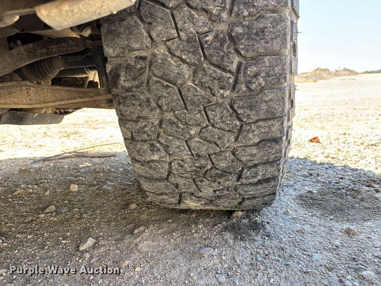 image for item DU1412 2015 Chevrolet Silverado 1500 pickup truck