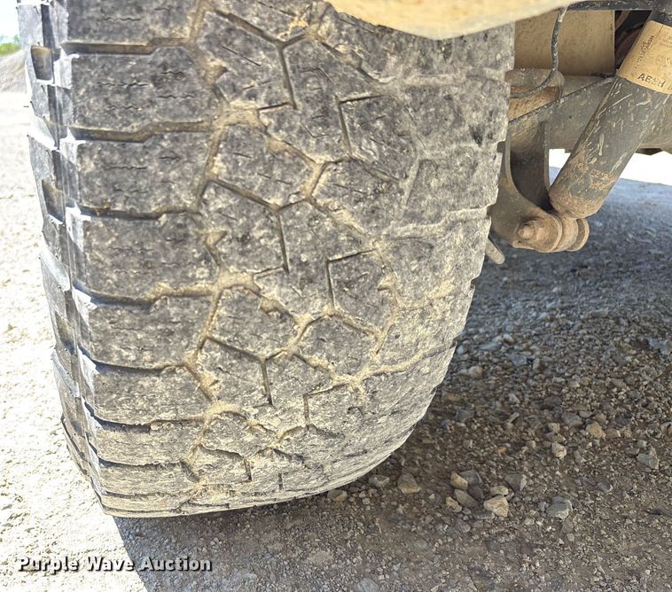 image for item DU1412 2015 Chevrolet Silverado 1500 pickup truck