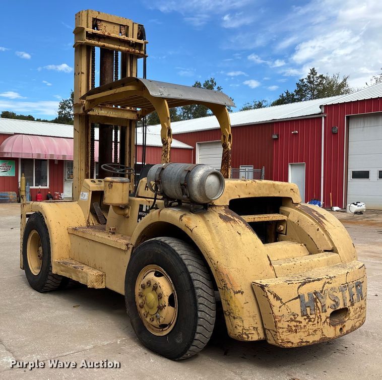 image for item DU1419 1957 Hyster Challenger 200 forklift