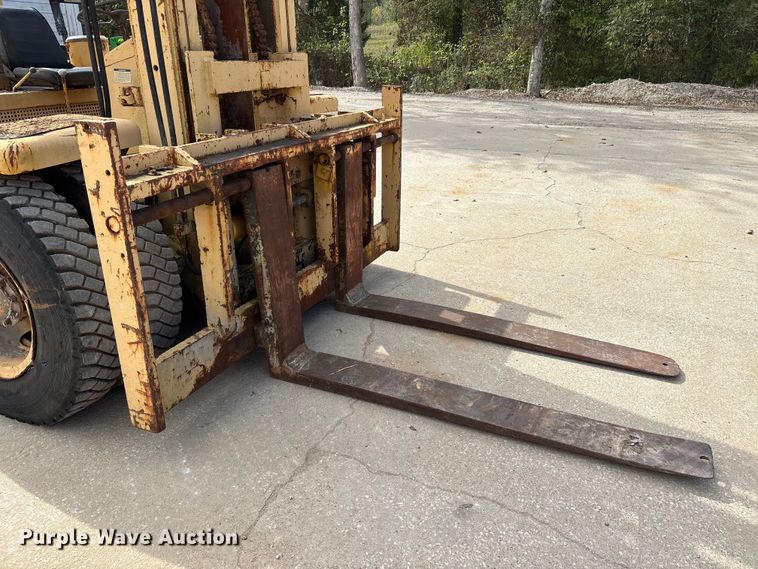 image for item DU1419 1957 Hyster Challenger 200 forklift