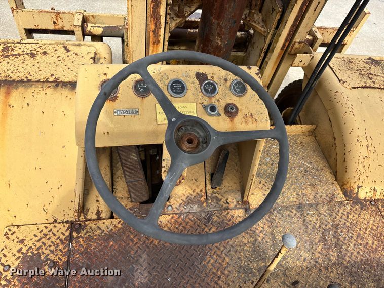 image for item DU1419 1957 Hyster Challenger 200 forklift