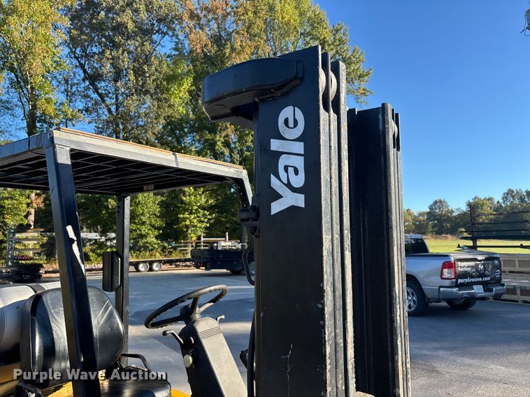 image for item DU1433 Yale GLC050RGNUAE084 forklift