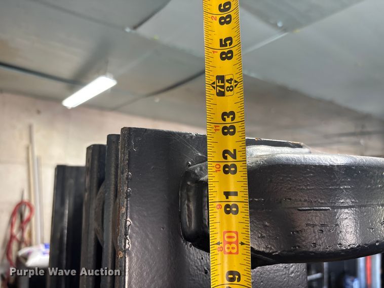 image for item DU1433 Yale GLC050RGNUAE084 forklift