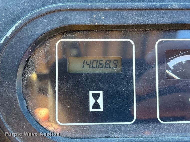 image for item DU1433 Yale GLC050RGNUAE084 forklift