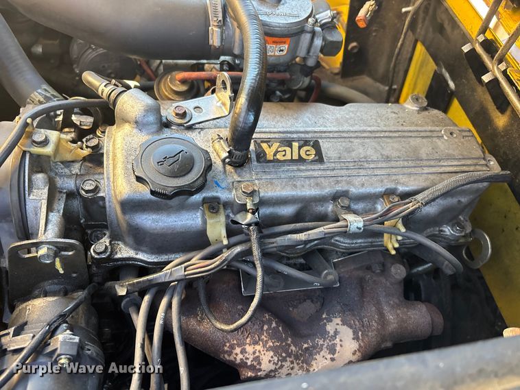 image for item DU1433 Yale GLC050RGNUAE084 forklift