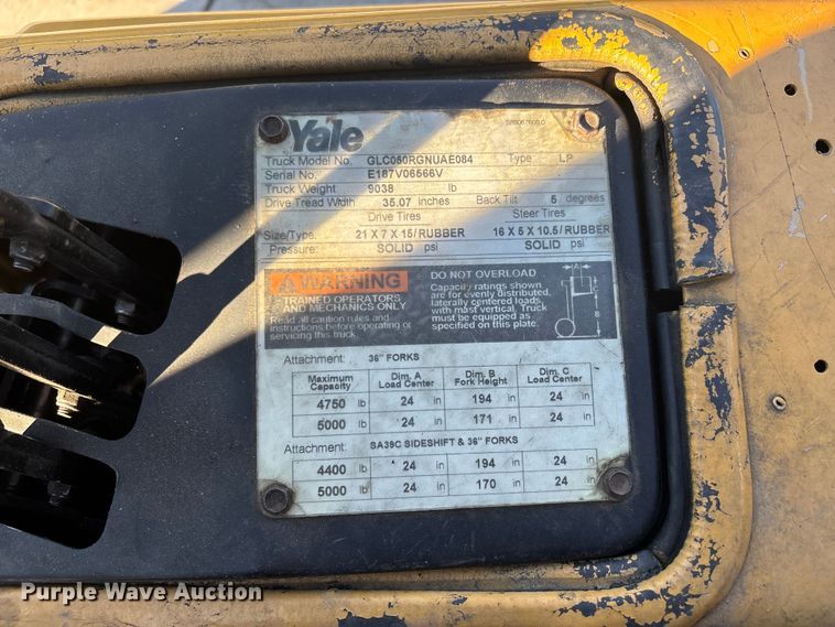 image for item DU1433 Yale GLC050RGNUAE084 forklift