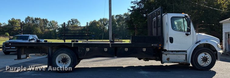 image for item DU1434 2019 Freightliner M2 flatbed truck