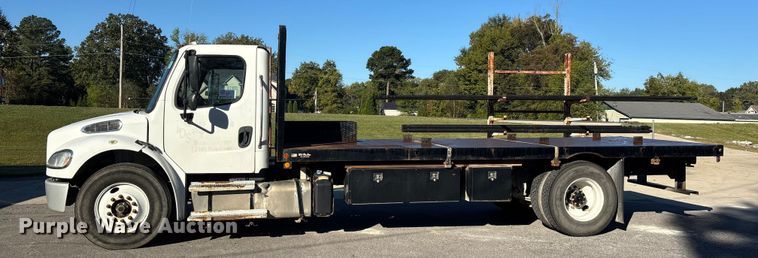 image for item DU1434 2019 Freightliner M2 flatbed truck