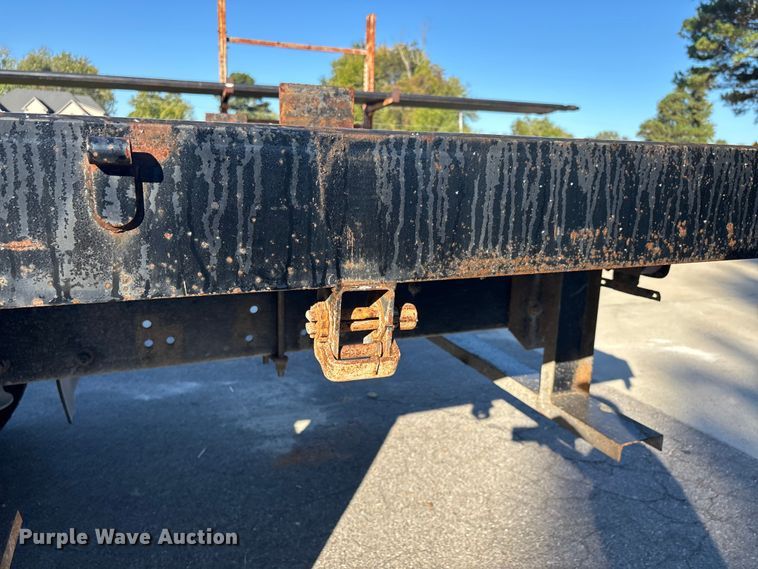 image for item DU1434 2019 Freightliner M2 flatbed truck