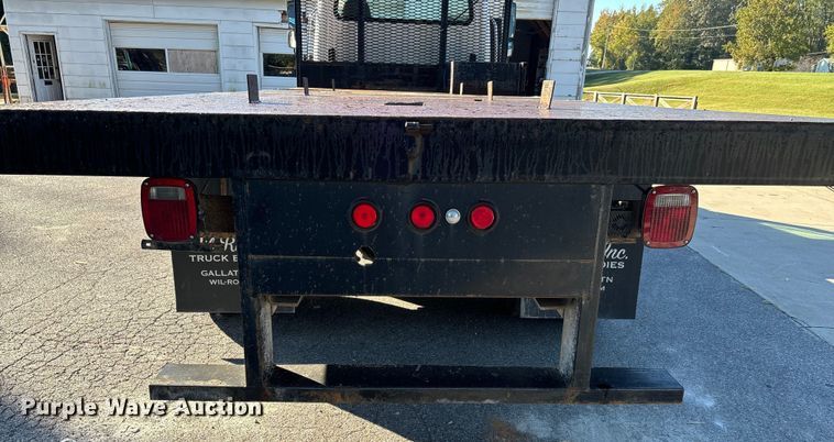 image for item DU1434 2019 Freightliner M2 flatbed truck