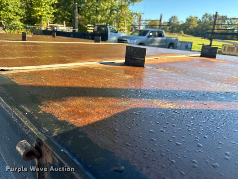 image for item DU1434 2019 Freightliner M2 flatbed truck