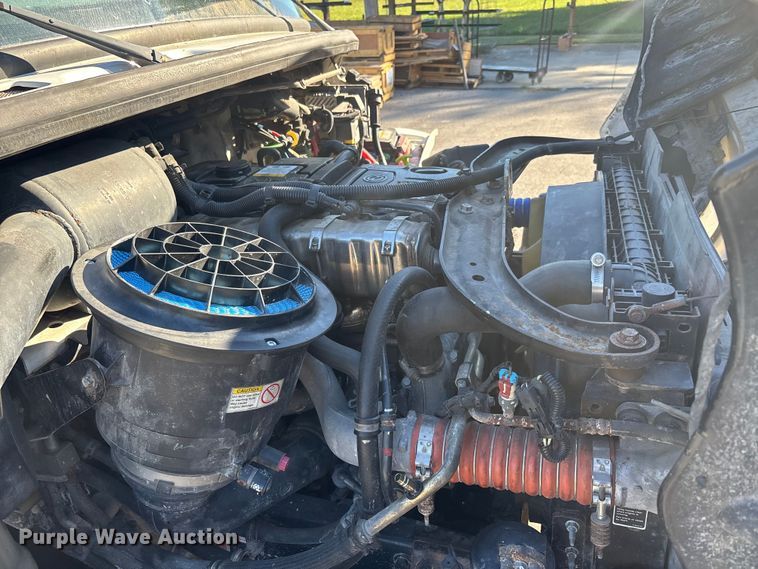 image for item DU1434 2019 Freightliner M2 flatbed truck