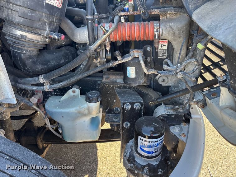 image for item DU1434 2019 Freightliner M2 flatbed truck