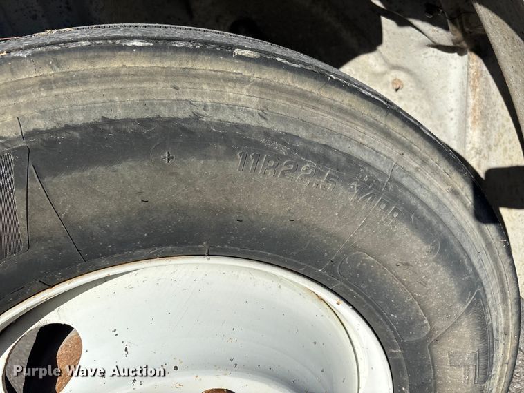 image for item DU1434 2019 Freightliner M2 flatbed truck