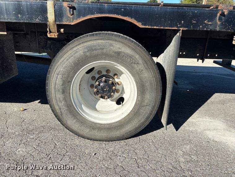 image for item DU1434 2019 Freightliner M2 flatbed truck