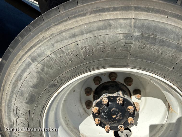 image for item DU1434 2019 Freightliner M2 flatbed truck