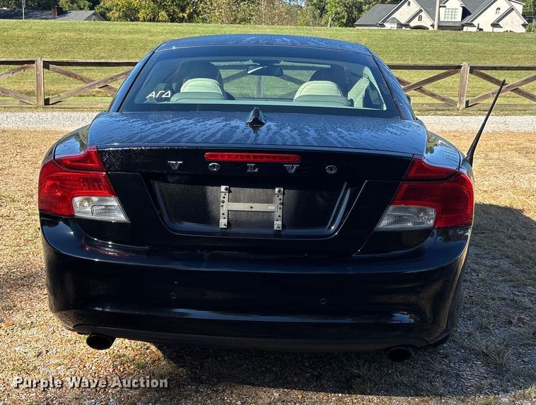 image for item DU1436 2011 Volvo C70 