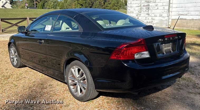 image for item DU1436 2011 Volvo C70 