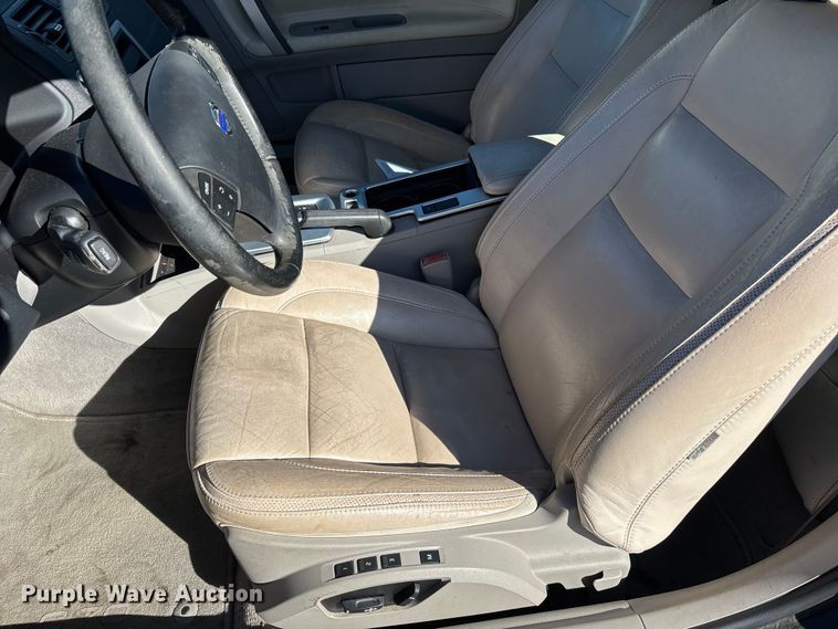 image for item DU1436 2011 Volvo C70 