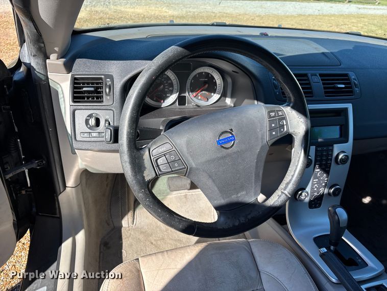 image for item DU1436 2011 Volvo C70 