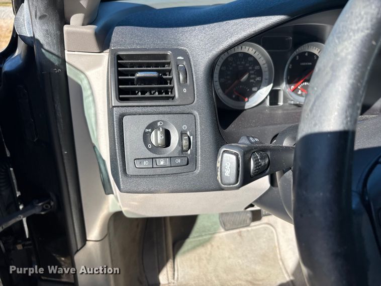 image for item DU1436 2011 Volvo C70 