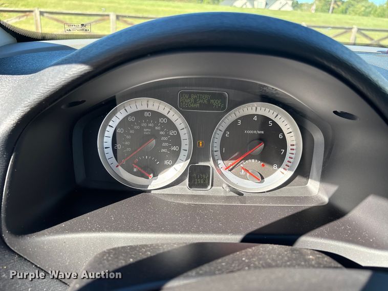 image for item DU1436 2011 Volvo C70 