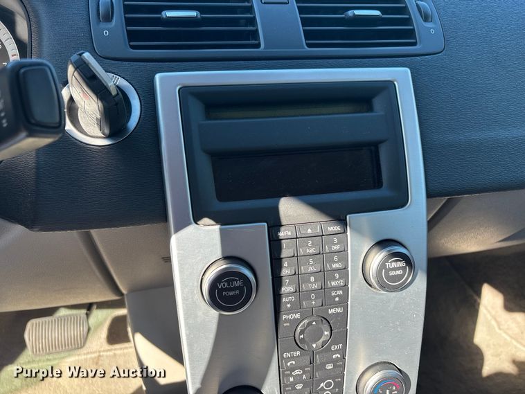 image for item DU1436 2011 Volvo C70 