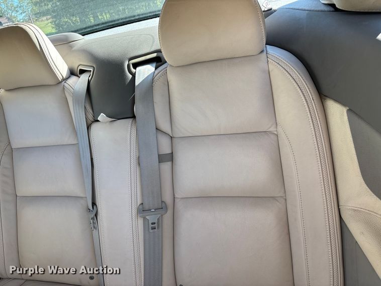 image for item DU1436 2011 Volvo C70 