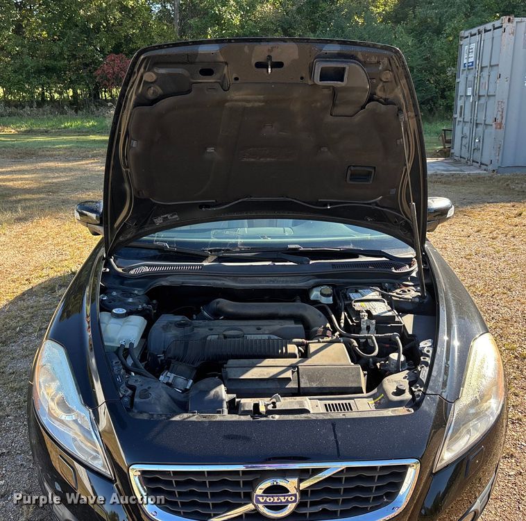 image for item DU1436 2011 Volvo C70 