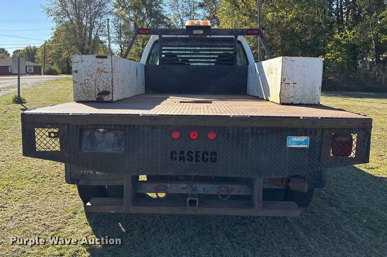 image for item DU1490 2009 Ford F350 Super Duty XL flatbed pickup truck