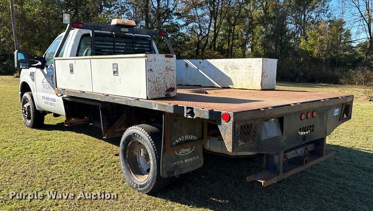 image for item DU1490 2009 Ford F350 Super Duty XL flatbed pickup truck