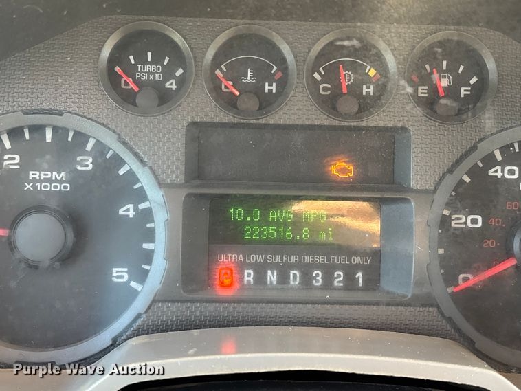 image for item DU1490 2009 Ford F350 Super Duty XL flatbed pickup truck