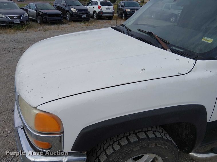 image for item DU3623 2001 GMC Sierra 1500 Ext. Cab pickup truck