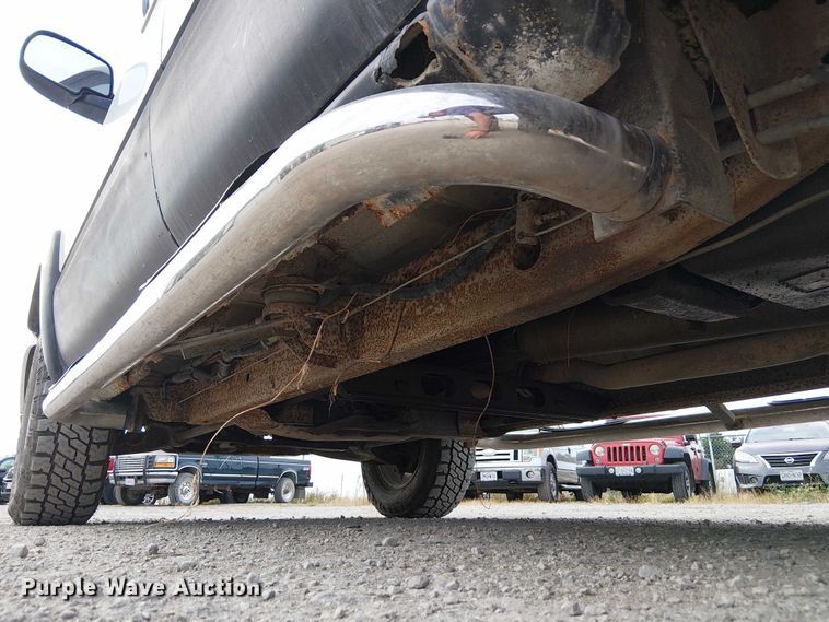 image for item DU3623 2001 GMC Sierra 1500 Ext. Cab pickup truck