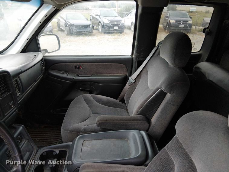 image for item DU3623 2001 GMC Sierra 1500 Ext. Cab pickup truck