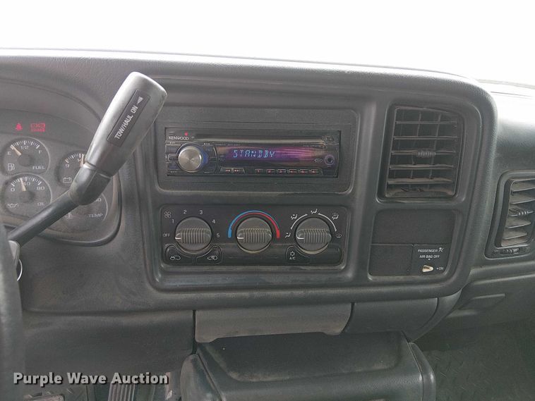 image for item DU3623 2001 GMC Sierra 1500 Ext. Cab pickup truck