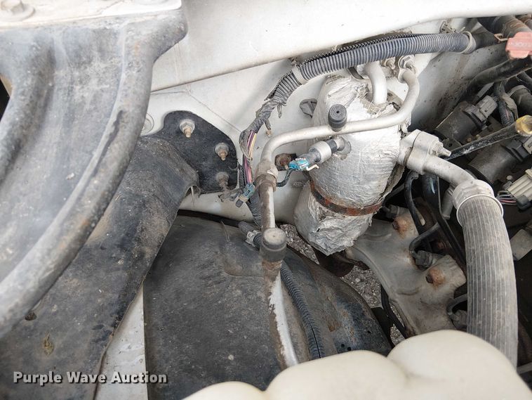 image for item DU3623 2001 GMC Sierra 1500 Ext. Cab pickup truck