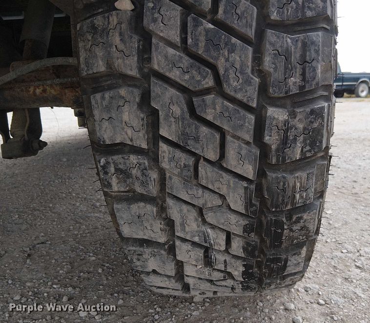 image for item DU3623 2001 GMC Sierra 1500 Ext. Cab pickup truck