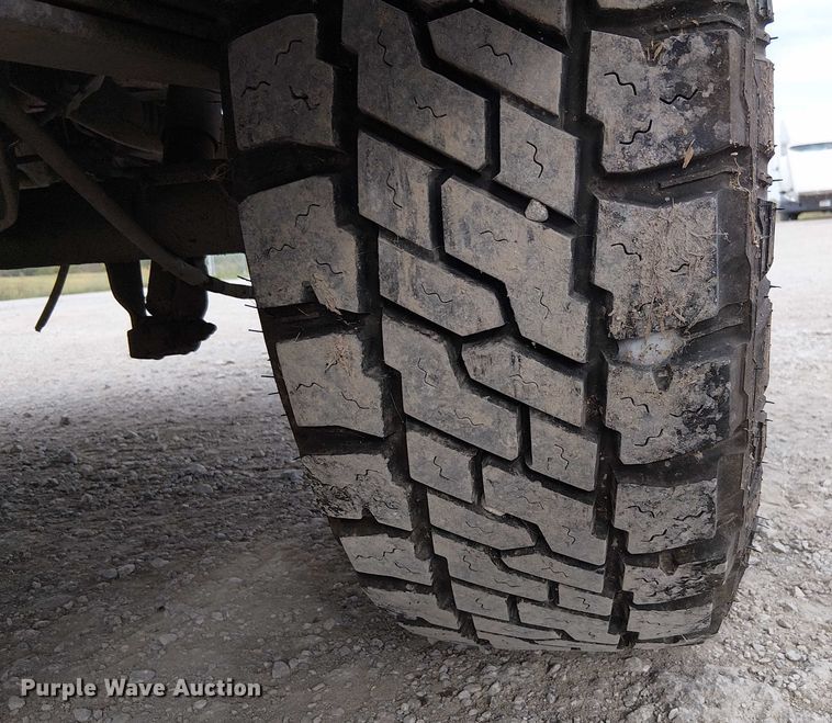 image for item DU3623 2001 GMC Sierra 1500 Ext. Cab pickup truck