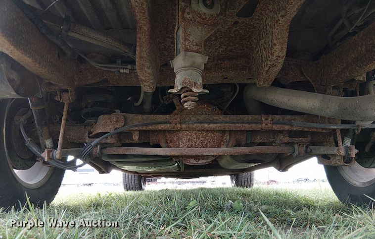 image for item DU3624 2005 Chevrolet Suburban 1500 SUV