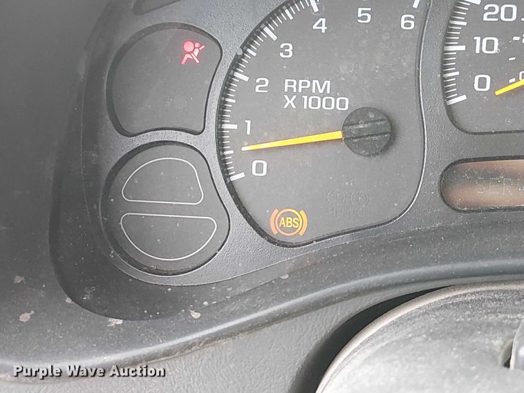 image for item DU3624 2005 Chevrolet Suburban 1500 SUV