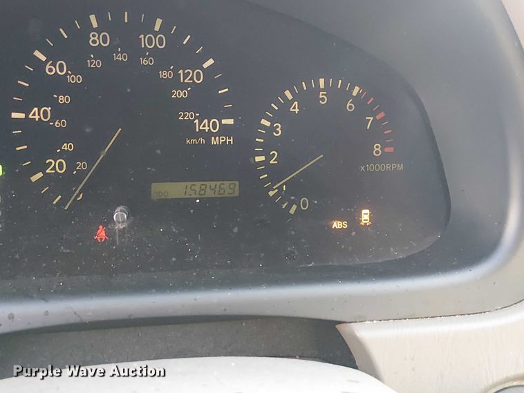 image for item DU3625 2001 Lexus RX300  SUV