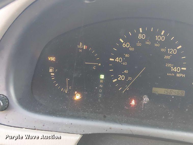 image for item DU3625 2001 Lexus RX300  SUV