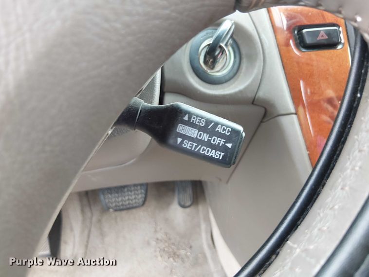 image for item DU3625 2001 Lexus RX300  SUV