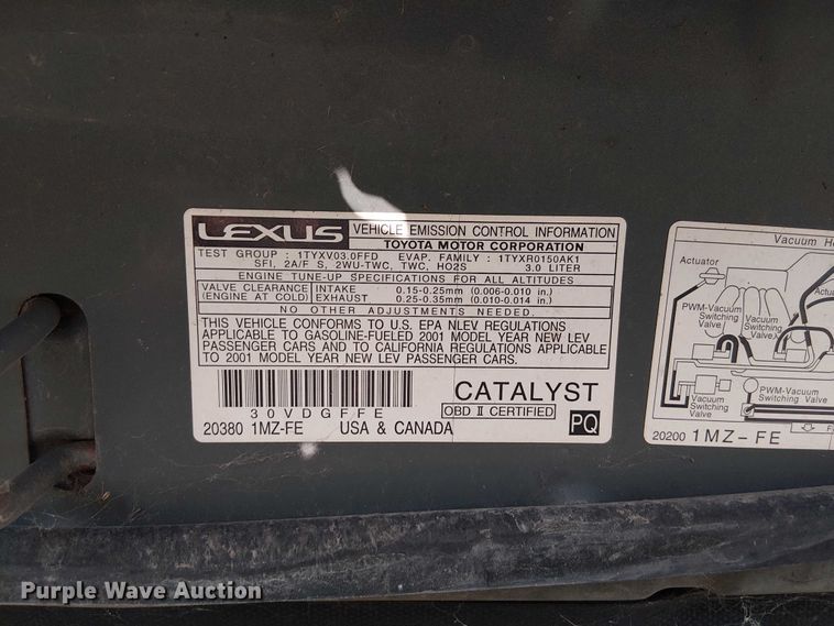 image for item DU3625 2001 Lexus RX300  SUV