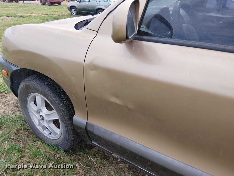 image for item DU3626 2004 Hyundai Santa Fe SUV
