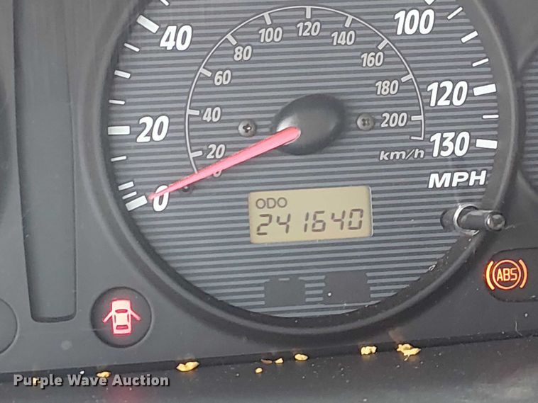 image for item DU3626 2004 Hyundai Santa Fe SUV