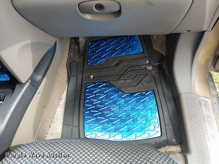 image for item DU3626 2004 Hyundai Santa Fe SUV