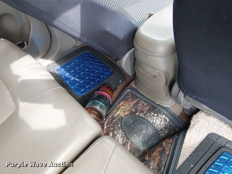 image for item DU3626 2004 Hyundai Santa Fe SUV